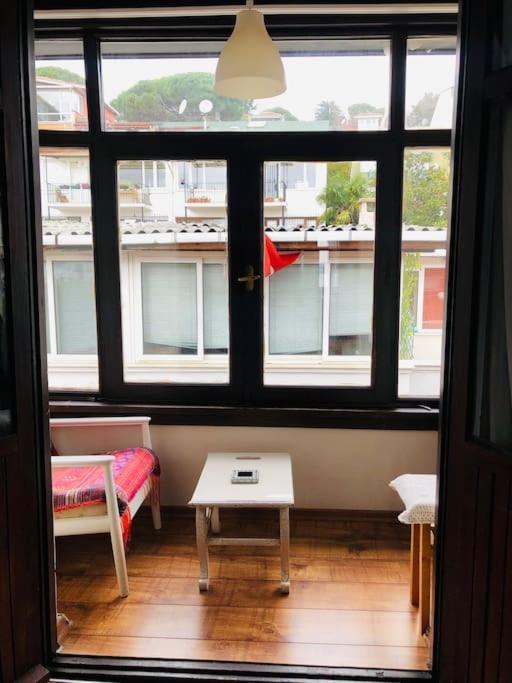 Historic Wooden House With Bosphorus View Appartement *